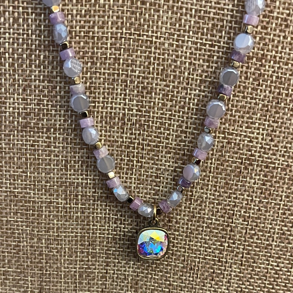 Elegant Pink Panache Multicolor Lavender Beaded Necklace with Dazzling Pendant